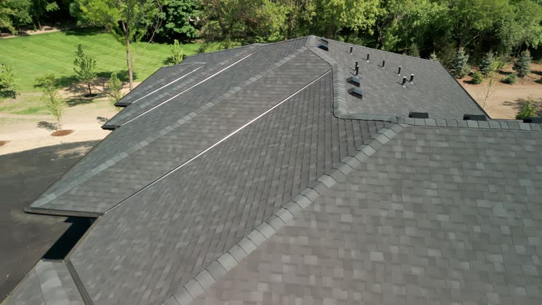 Best Emergency Roof Repair Services  in Liberty, TX